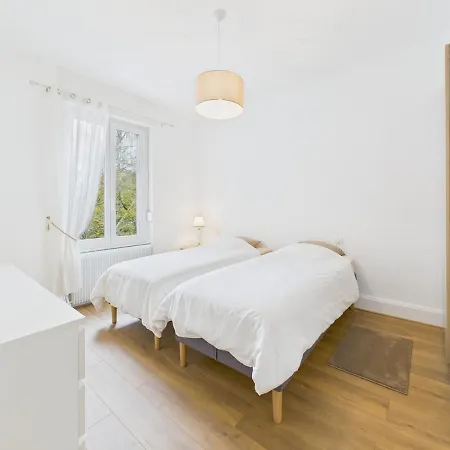 Le Privilege Moderne Cosy Proche Centre Апартаменты *