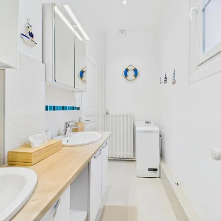 Апартаменты Le Privilege Moderne Cosy Proche Centre