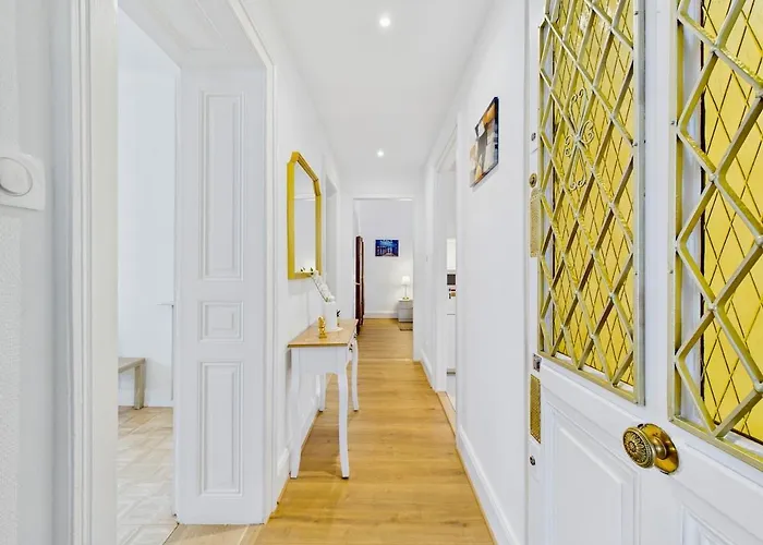 Le Privilege Moderne Cosy Proche Centre Апартаменты *